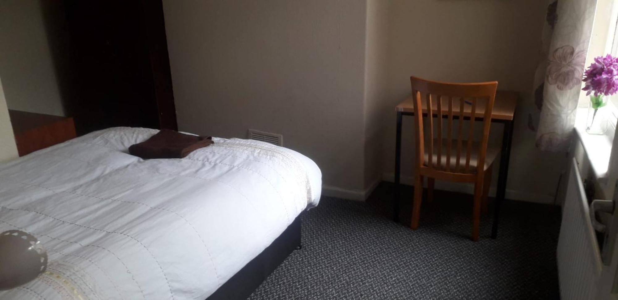 Sports City Guest House แมนเชสเตอร์ ภายนอก รูปภาพ